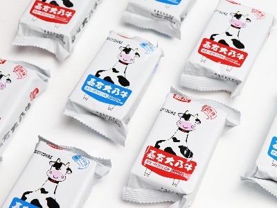 彩乐园问答：彩乐园牛乳饼与通俗牛乳饼的区别在那里？